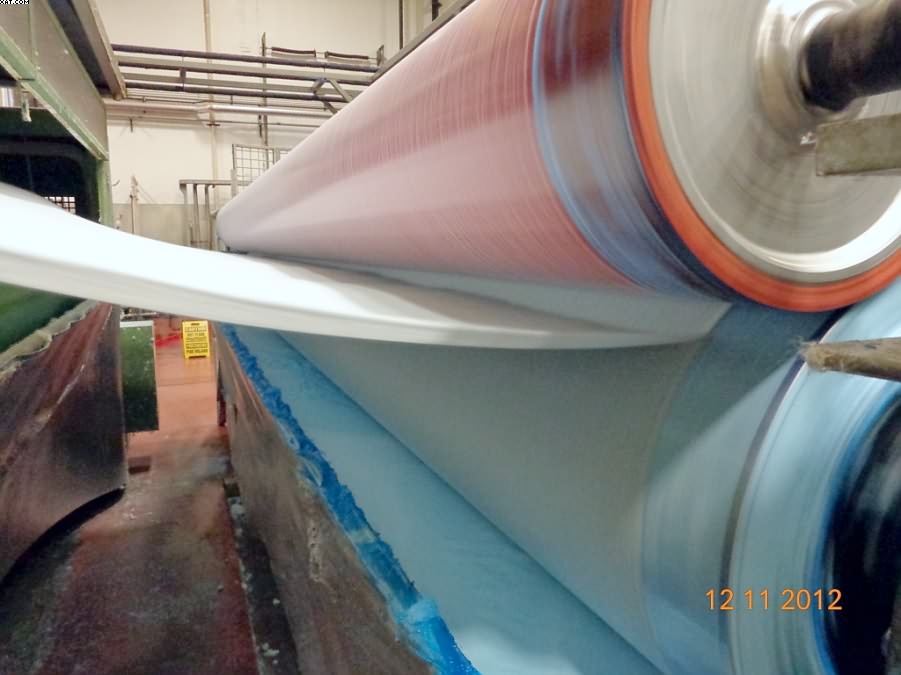 Nonwoven Padder, 4 meters wide,