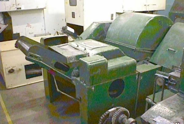 SCHIRP 38C-II Tearing Machine,