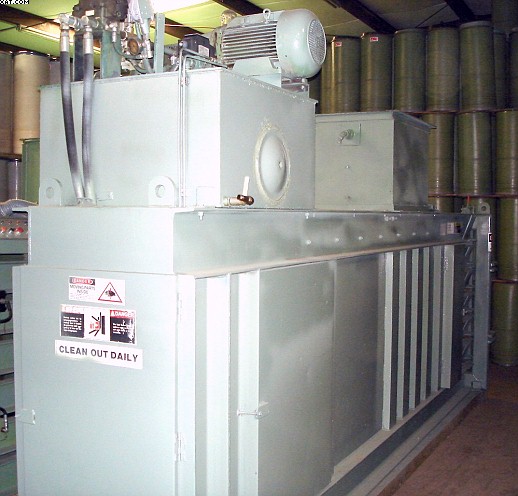 SELCO Horizontal Baler, 27x54" bale.
