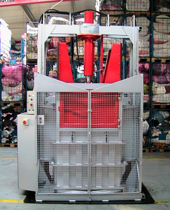 ARTechnic Baler, 2005, vertical,