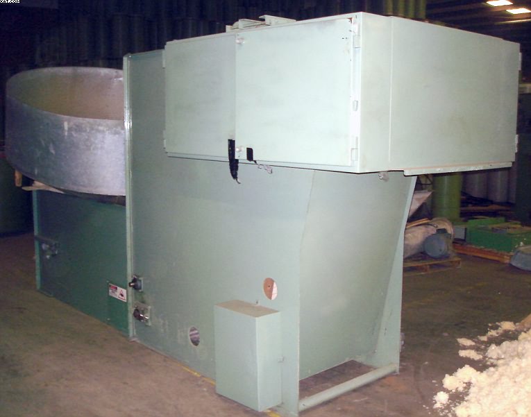 FIBER CONTROLS 36" Feed, with extended apron.