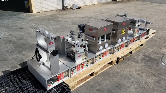 ALLIANCE EC Laboratory Coater, 203mm (8") roll width. ALLIANCE EC Laboratory Coater, 203mm (8") roll width.