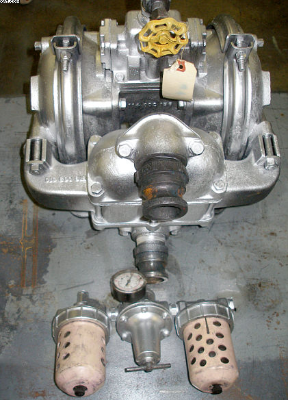 WARREN RUPP  1 1/2" "Sandpiper" air diaphragm pump,