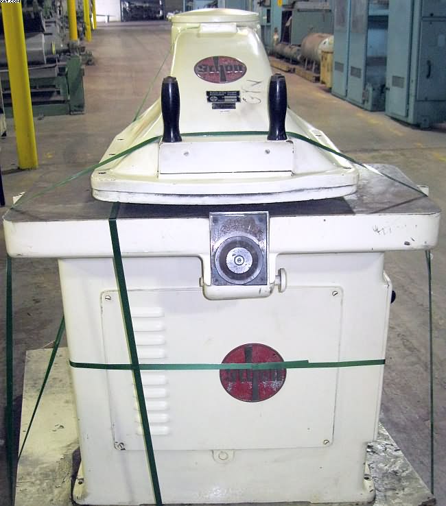 SCHOEN Model 8D Clicker Press,