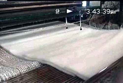 Spray Bond Line, consisting of: